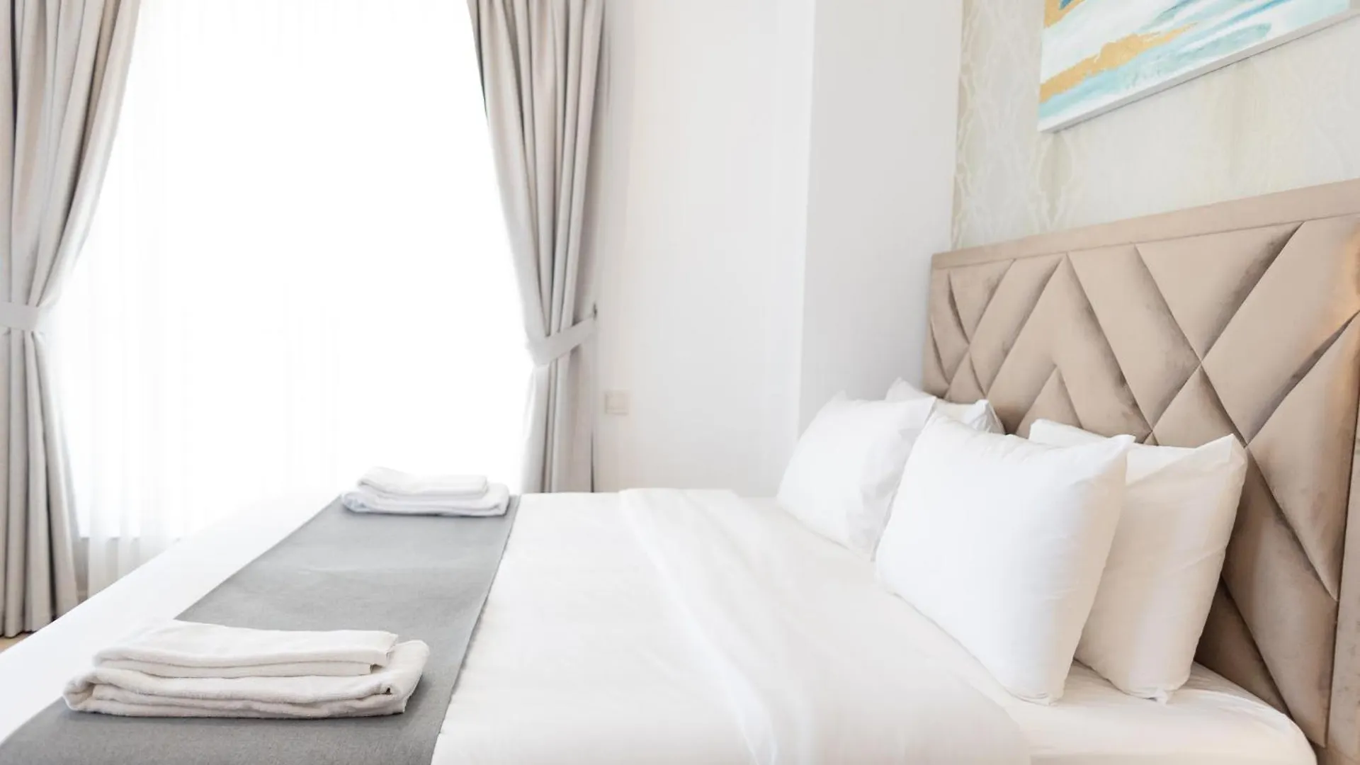 Shams 2 Bedrooms Apartment On Jbr By Happy Season Dubai