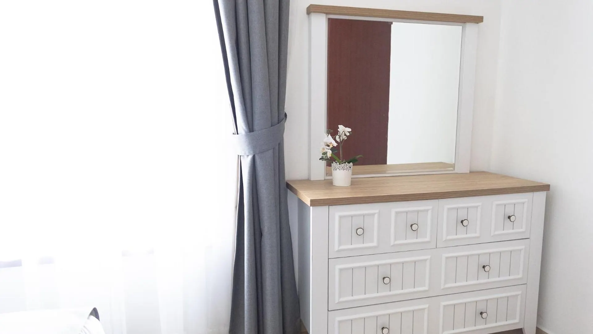 Shams 2 Bedrooms Apartment On Jbr By Happy Season Dubai