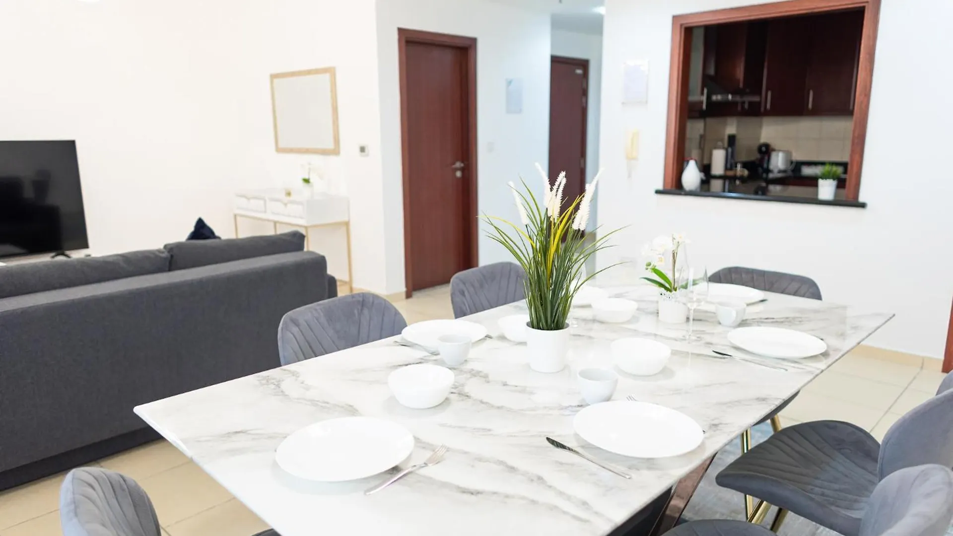 Shams 2 Bedrooms Apartment On Jbr By Happy Season Dubai