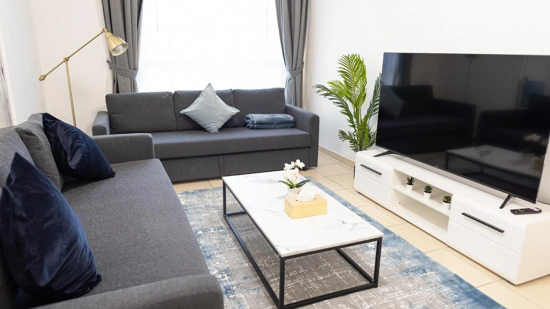 Shams 2 Bedrooms Apartment On Jbr By Happy Season Dubai